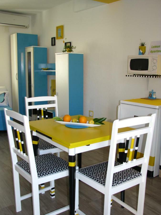 Apartments And Room Lemon Вис Экстерьер фото