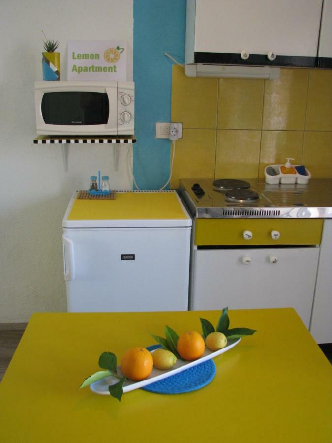 Apartments And Room Lemon Вис Экстерьер фото